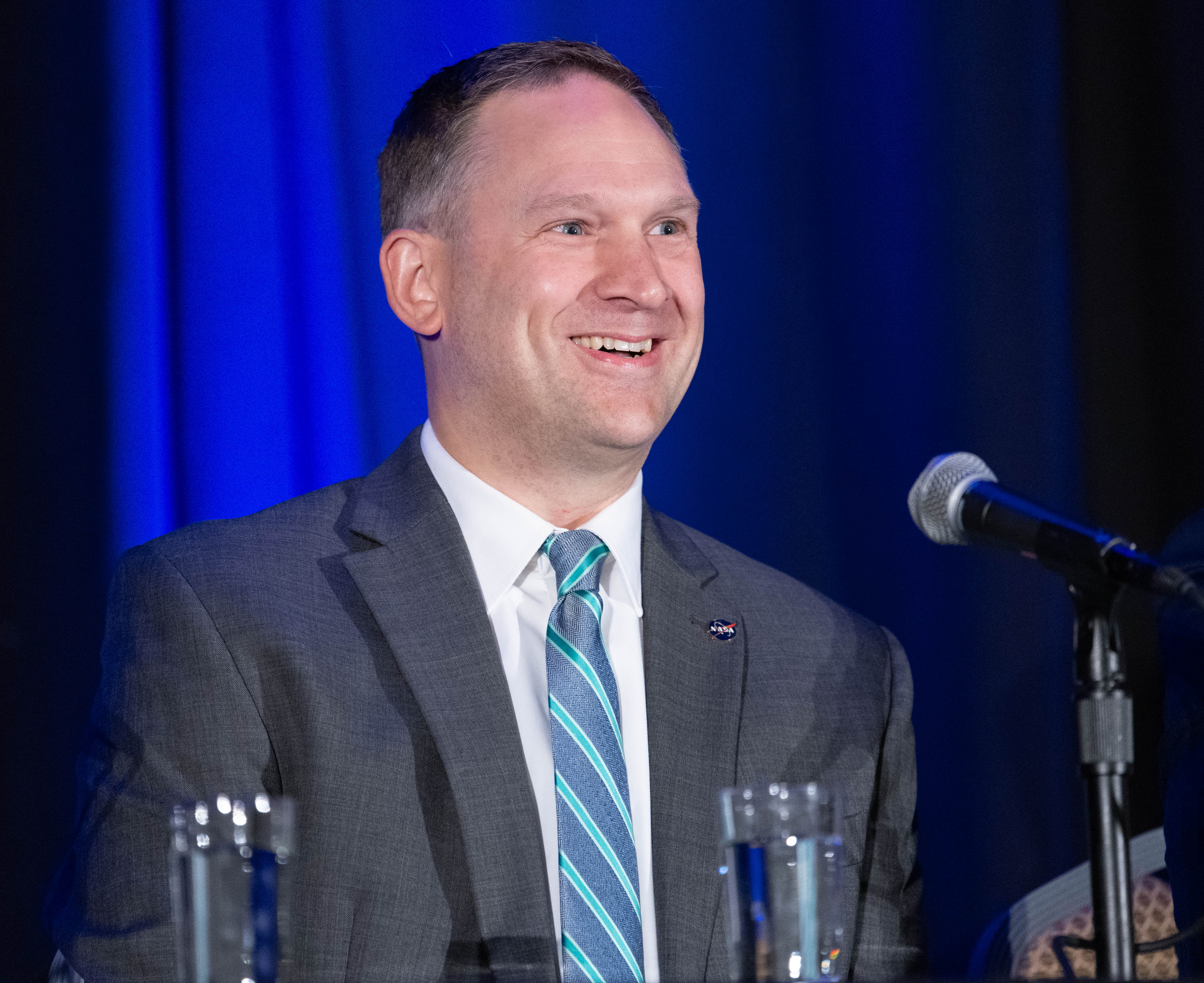 Paul Gradl, principal engineer at NASA’s Marshall Space Flight Center, delivers his acceptance speech as the recipient of the Engineer of the Year Award at the AIAA Awards Gala, held April 27, 2022, at the Ronald Reagan Building and International Trade Center in Washington, D.C. Credits: Courtesy of AIAA